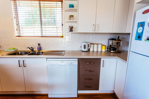 Sunbaker Pet Friendly Awards Finalist 4 Mins Walk To Culburra Beach - Accommodation Main Beach 14