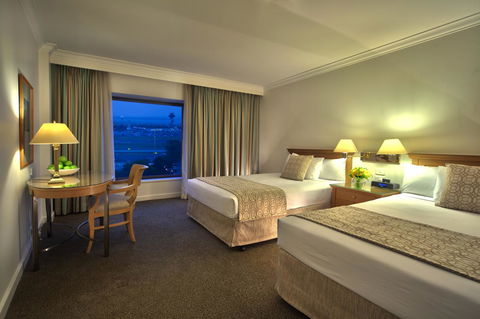 Stamford Plaza Sydney Airport Hotel & Conference Centre - Accommodation Main Beach 7