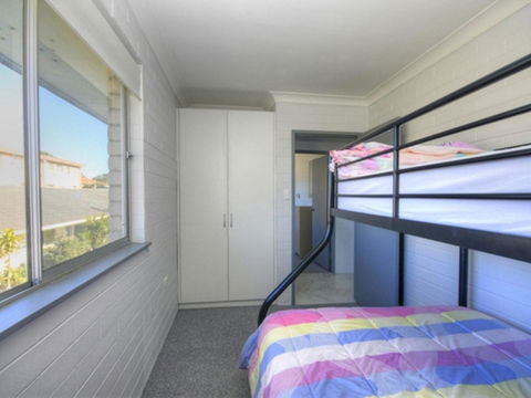 45 Wharf Street - Whole House - Accommodation Main Beach 4