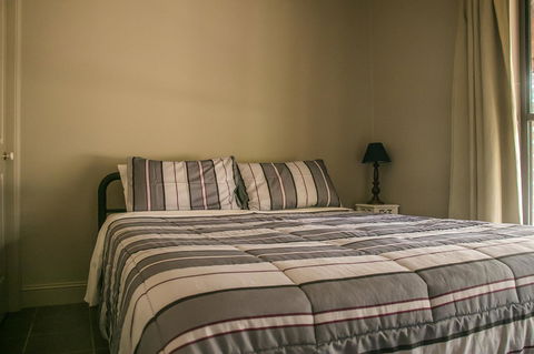 Ironstone Estate Lovedale - Accommodation Main Beach 13