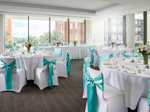 Novotel Newcastle Beach - Accommodation Main Beach 41