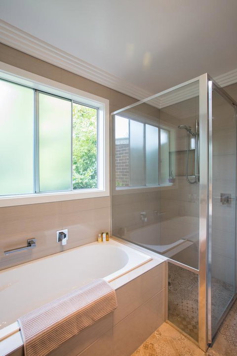 Armidale Cottage - House 2 - Accommodation Main Beach 27
