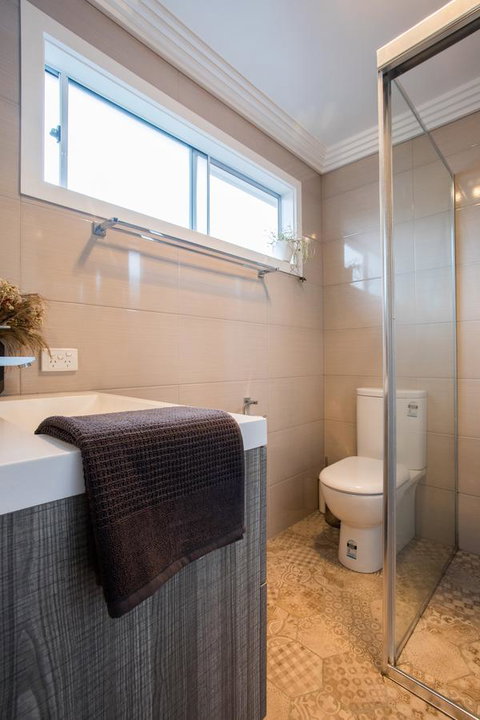 Armidale Cottage - House 2 - Accommodation Main Beach 35