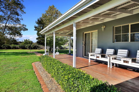Terara Riverside Retreat - Accommodation Main Beach 38