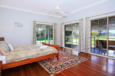 Terara Riverside Retreat - Accommodation Main Beach 4