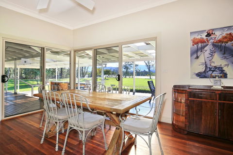 Terara Riverside Retreat - Accommodation Main Beach 2