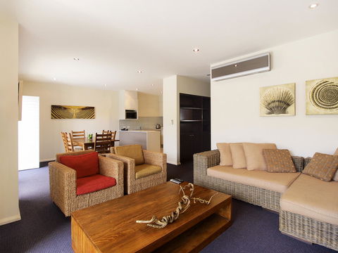 Oaks Port Stephens Pacific Blue Resort - Accommodation Main Beach 5