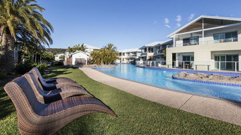 Oaks Port Stephens Pacific Blue Resort - Accommodation Main Beach 2