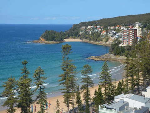 Manly Central Executive - Accommodation Main Beach 0