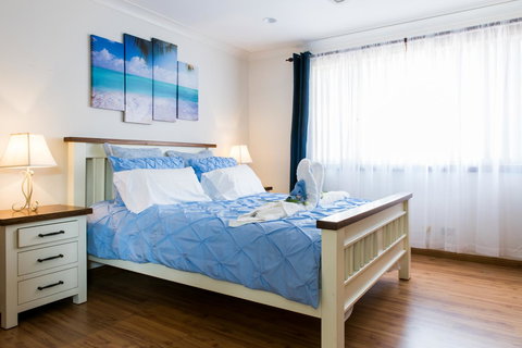 Ambience - Accommodation Main Beach 9