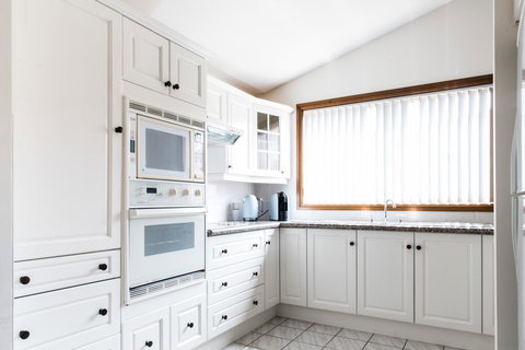 Ambience - Accommodation Main Beach 3