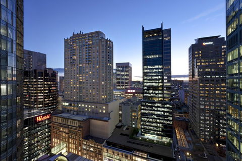 Swissotel Sydney - Accommodation Main Beach 8