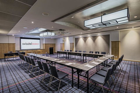 Swissotel Sydney - Accommodation Main Beach 42