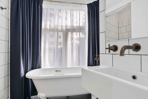 Hotel Harry, Ascend Hotel Collection - Accommodation Main Beach 32