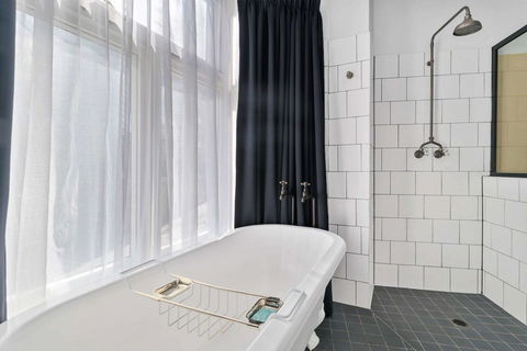 Hotel Harry, Ascend Hotel Collection - Accommodation Main Beach 15
