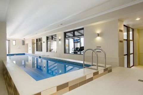 The Grace Hotel - Accommodation Main Beach 11