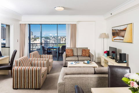 Oaks Sydney Castlereagh Suites - Accommodation Main Beach 20