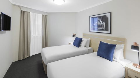 Oaks Sydney Castlereagh Suites - Accommodation Main Beach 14