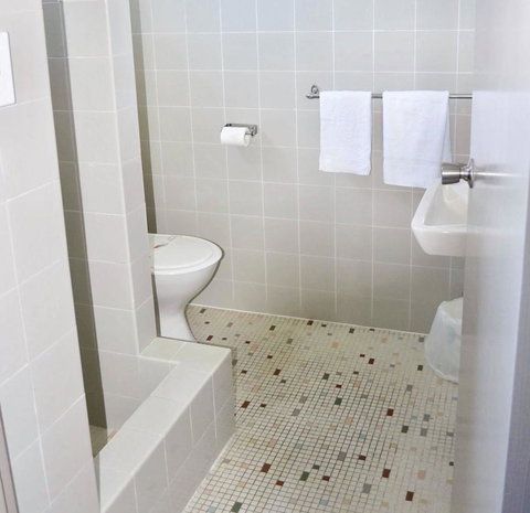 Commercial Hotel Motel Lithgow - Accommodation Main Beach 16