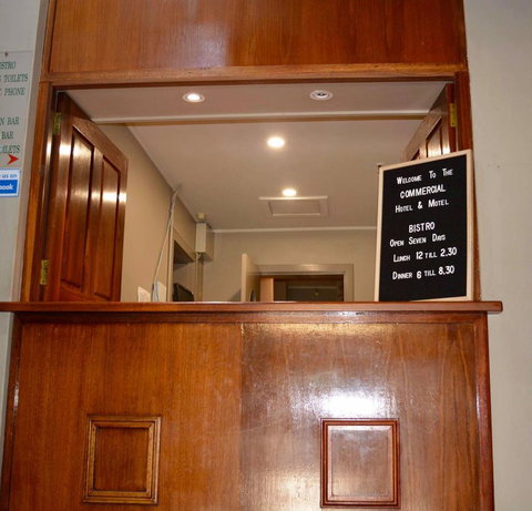 Commercial Hotel Motel Lithgow - Accommodation Main Beach 34