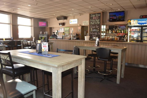 Commercial Hotel Motel Lithgow - Accommodation Main Beach 41