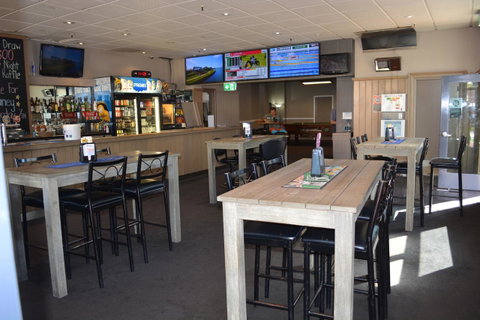 Commercial Hotel Motel Lithgow - Accommodation Main Beach 4