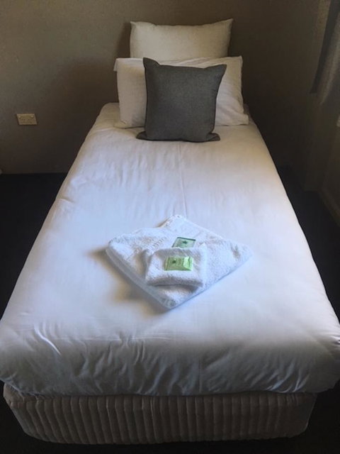 Commercial Hotel Motel Lithgow - Accommodation Main Beach 28