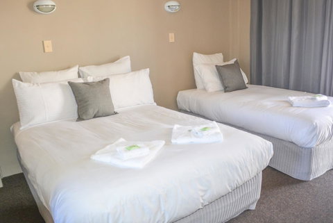 Commercial Hotel Motel Lithgow - Accommodation Main Beach 5
