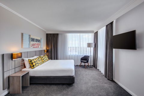 Mercure Sydney Bankstown - Accommodation Main Beach 3