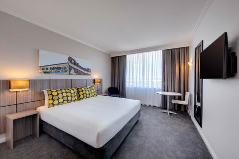 Mercure Sydney Bankstown - Accommodation Main Beach 2