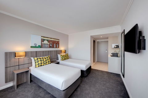Mercure Sydney Bankstown - Accommodation Main Beach 6