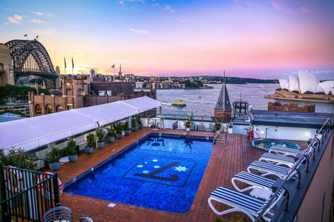Sydney Harbour Hotel - Accommodation Main Beach 0