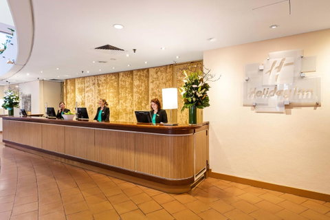 Sydney Harbour Hotel - Accommodation Main Beach 38