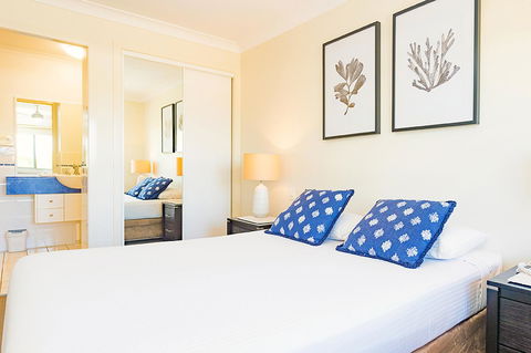 The Observatory Self Contained Apartments - Accommodation Main Beach 12