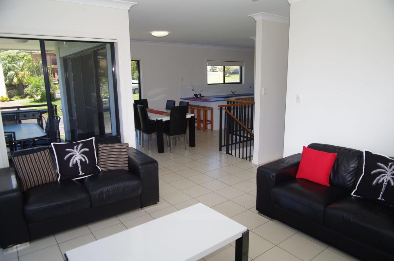 Crescent Head NSW Accommodation Main Beach