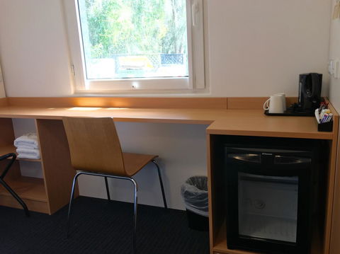 Ibis Budget - Gosford - Accommodation Main Beach 15