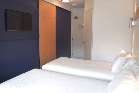 Ibis Budget - Gosford - Accommodation Main Beach 10