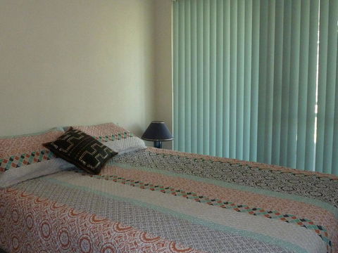 The Breakers 13 - Accommodation Main Beach 8