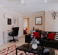 Central Wagga Self Catering Apartment - Accommodation Main Beach