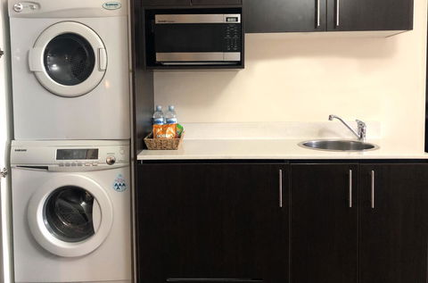 Best Western Plus Hovell Tree Inn - Accommodation Main Beach 35