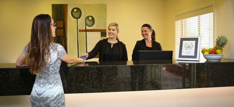 Best Western Plus Hovell Tree Inn - Accommodation Main Beach 2