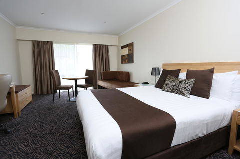 Best Western Plus Hovell Tree Inn - Accommodation Main Beach 19