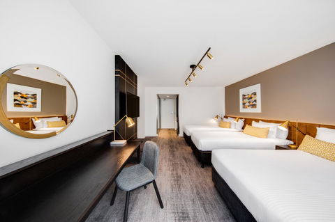 Vibe Hotel Sydney - Accommodation Main Beach 15