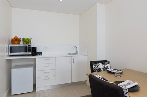 Sage Hotel Wollongong - Accommodation Main Beach 43