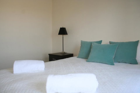 Belmont - Accommodation Main Beach 33