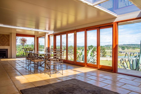 Belmont - Accommodation Main Beach 17