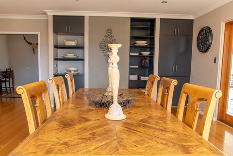 Belmont - Accommodation Main Beach 9