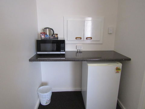 Allonville Gardens Motel - Accommodation Main Beach 16