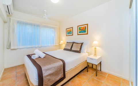 The Cove Yamba - Accommodation Main Beach 32