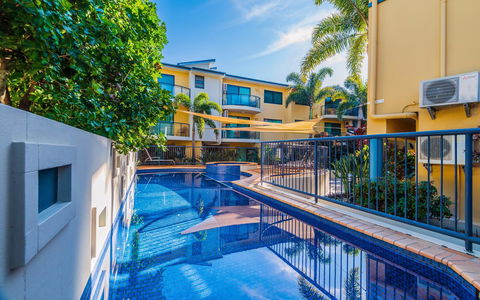 The Cove Yamba - Accommodation Main Beach 27